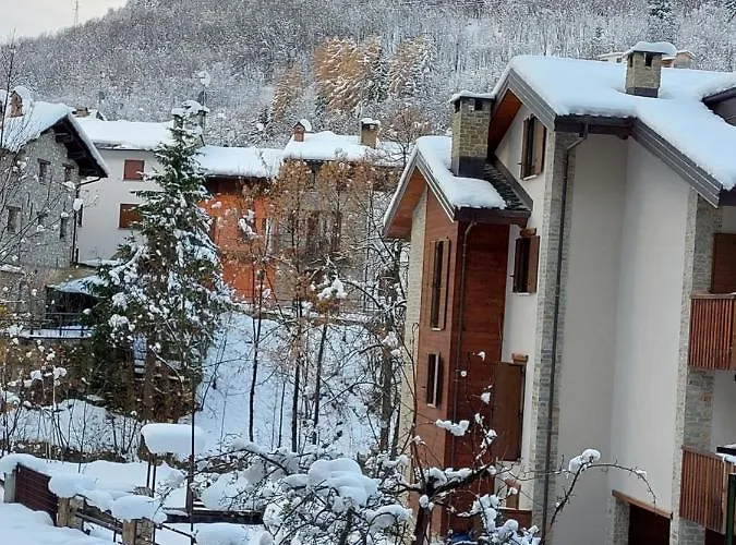 La Petite Rose Apartmán Limone Piemonte